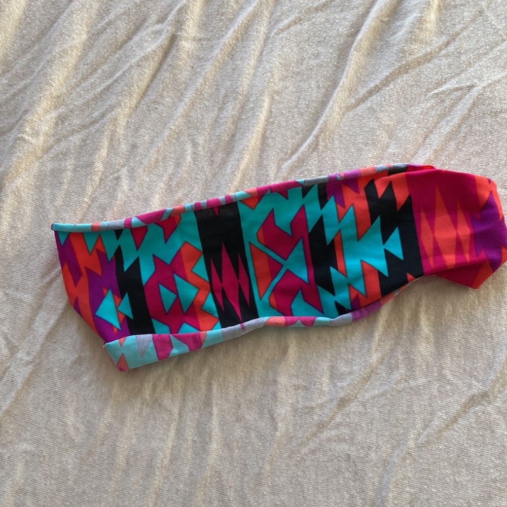 💚 5 for $15! 💚 Athletic Headbands Bundle - Picture 7 of 8
